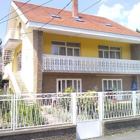 Napfeny Apartment Keszthely Exteriör bild