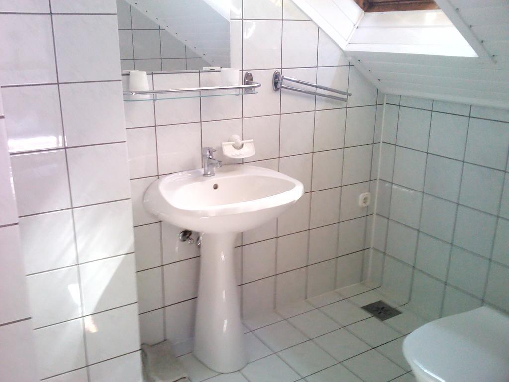 Napfeny Apartment Keszthely Rum bild