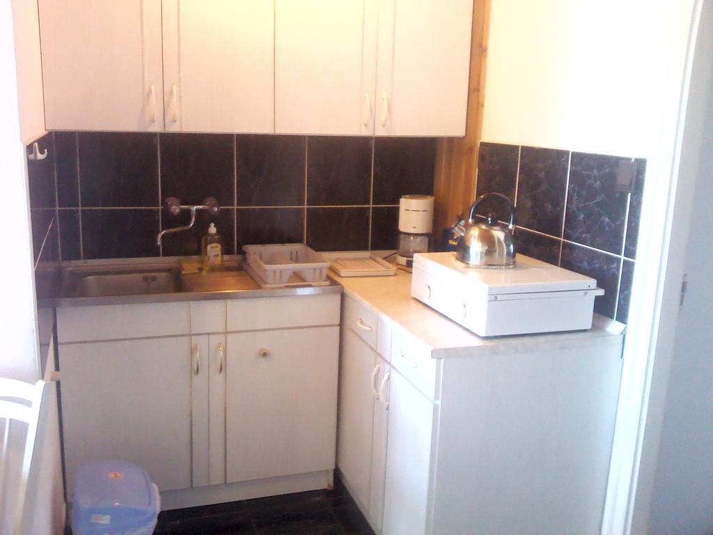Napfeny Apartment Keszthely Rum bild