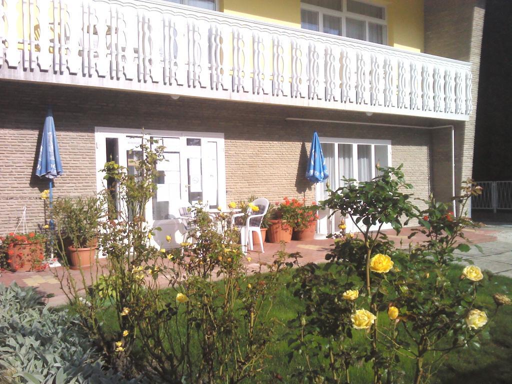 Napfeny Apartment Keszthely Exteriör bild