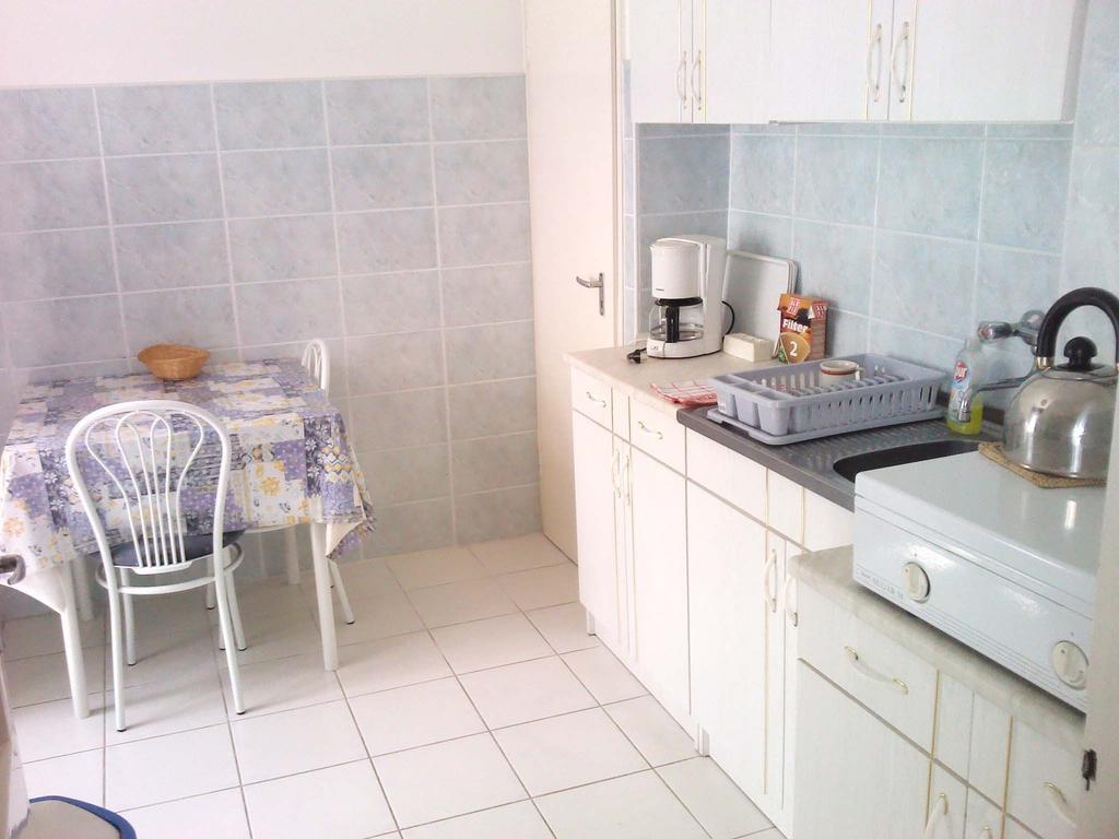 Napfeny Apartment Keszthely Rum bild
