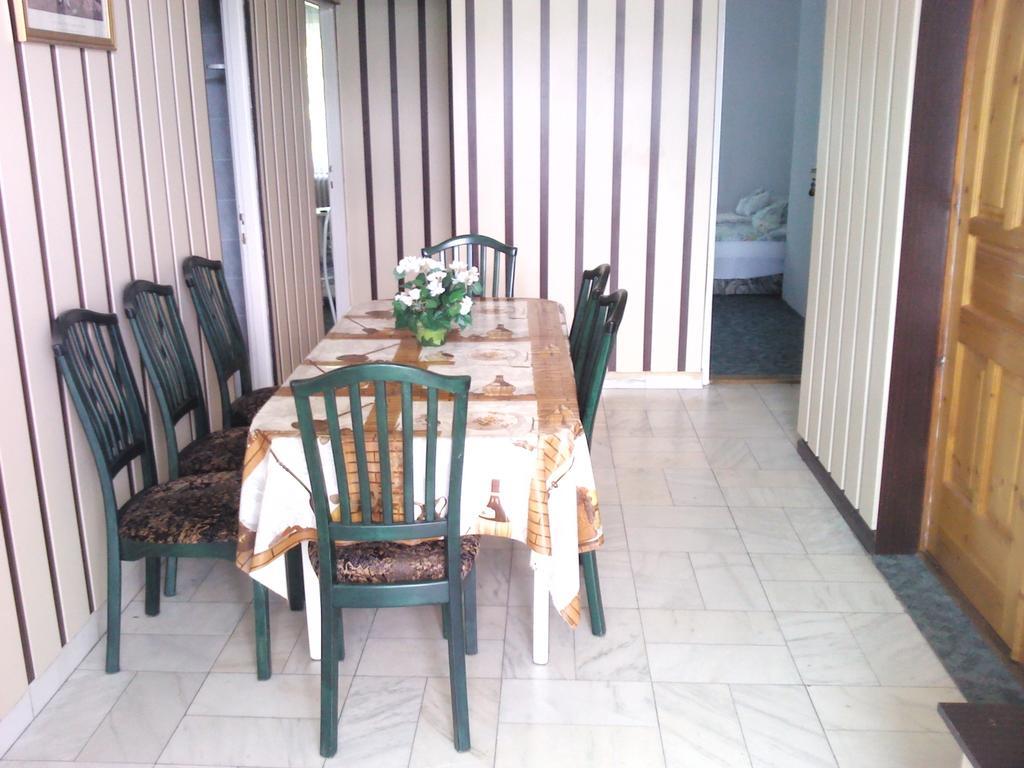 Napfeny Apartment Keszthely Rum bild